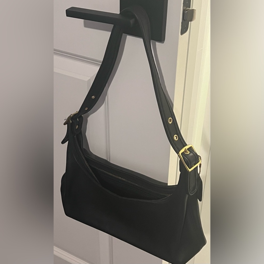 Vintage Coach Legacy Shoulder Bag 9059 Black Leather